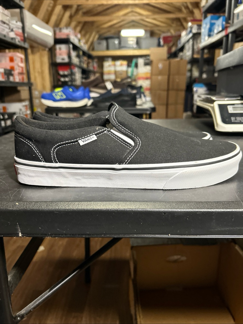 Men’s Vans Classic Asher Slip-On Shoes Black Canvas Size 11